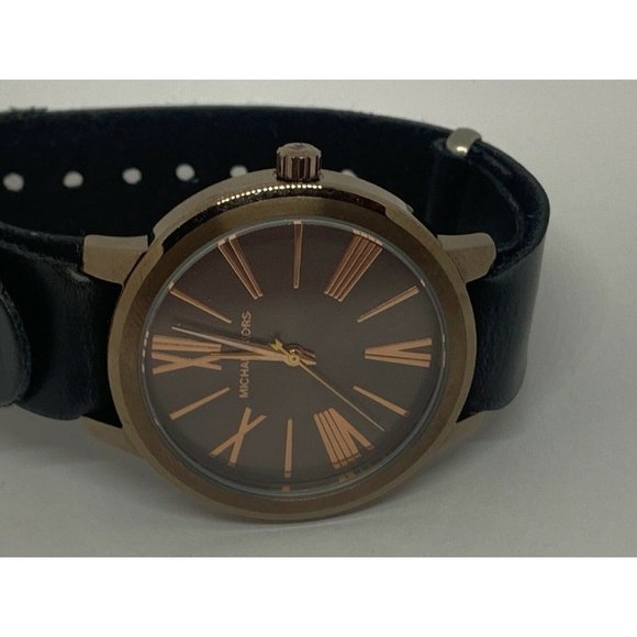 Michael Kors MK2640 Women\'s Leather Analog Dial Qu main image 5